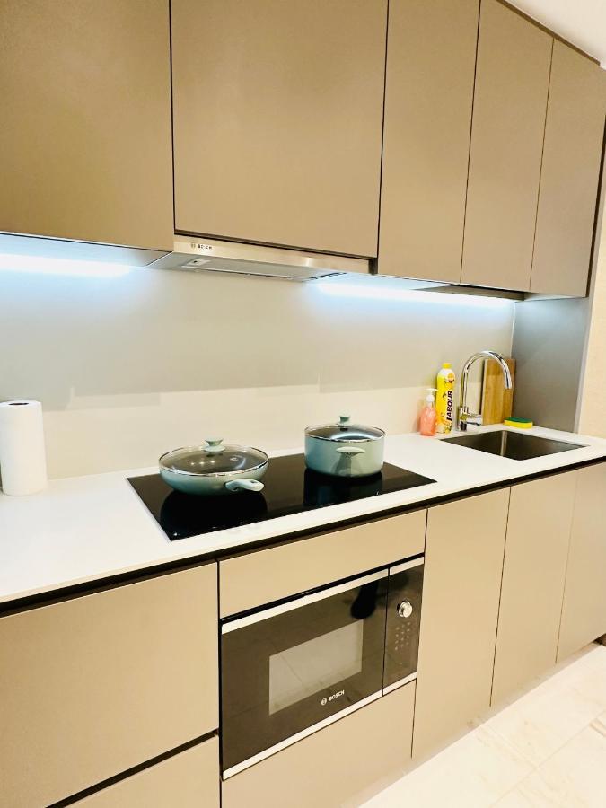 Luxury Suites At Eaton Klcc 吉隆坡 外观 照片