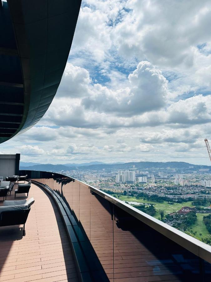 Luxury Suites At Eaton Klcc 吉隆坡 外观 照片